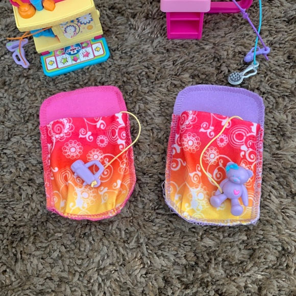 Fisher Price Loving Family Dollhouse Accessories Gaming System Slumber Party Lot - Picture 9 of 9